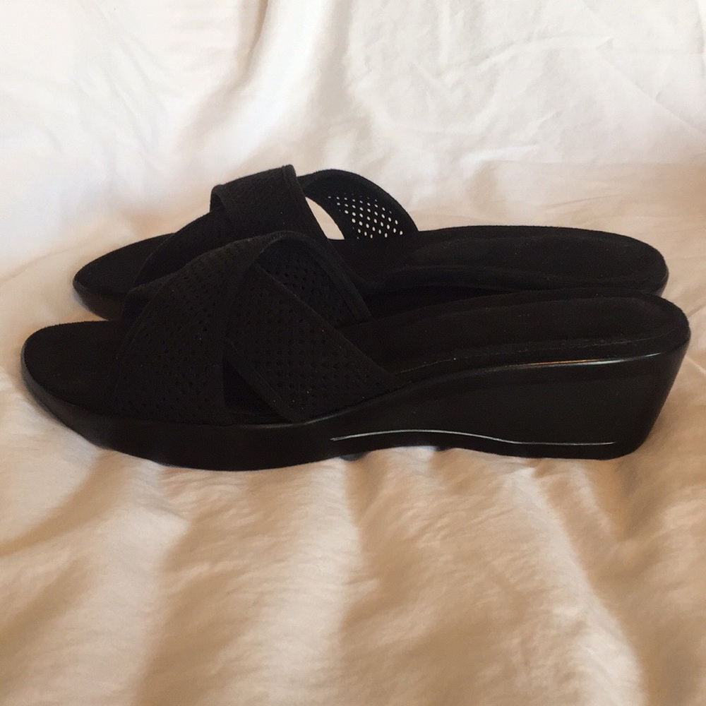 Stuart Weitzman Sandals - Picture 6 of 7